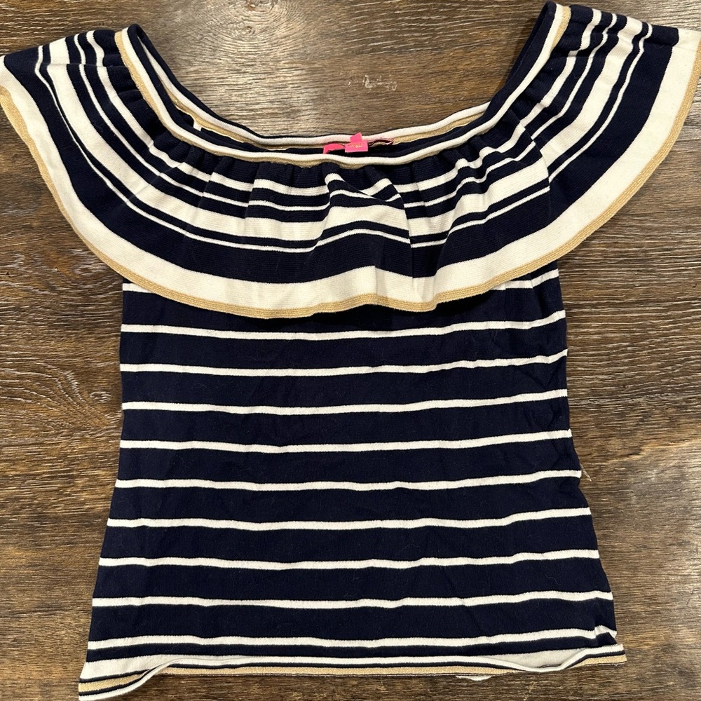 Lilly Pulitzer White and Blue Ruffled Sleeveless Blouse